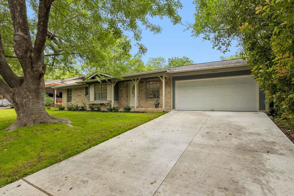 Unit for sale at 6902 Notre Dame DR, Austin, TX 78723