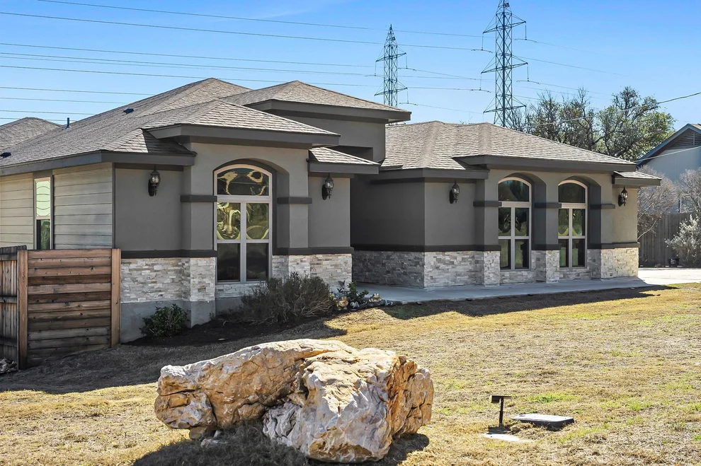 Unit for sale at 505 Royal CT, Horseshoe Bay, TX 78657
