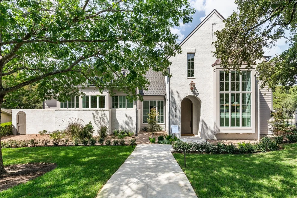 Unit for sale at 2712 Maria Anna RD, Austin, TX 78703