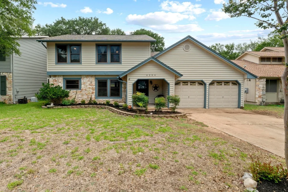 Unit for sale at 4304 Adelphi LN, Austin, TX 78727