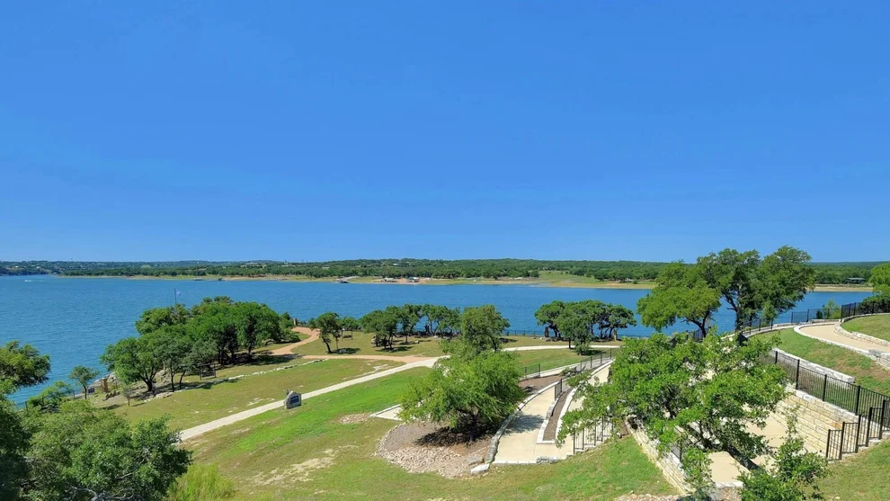 Unit for sale at 7425 Pace Ravine DR, Lago Vista, TX 78645