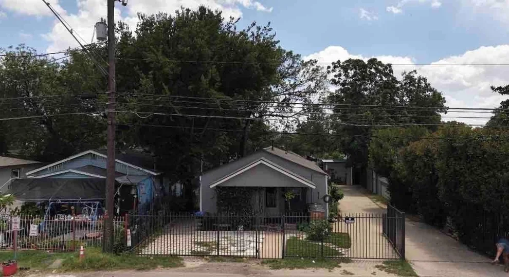 Unit for sale at 2315 E 5th ST, Austin, TX 78702