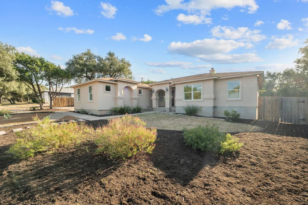 Unit for sale at 4203 Hillside DR, Lago Vista, TX 78645