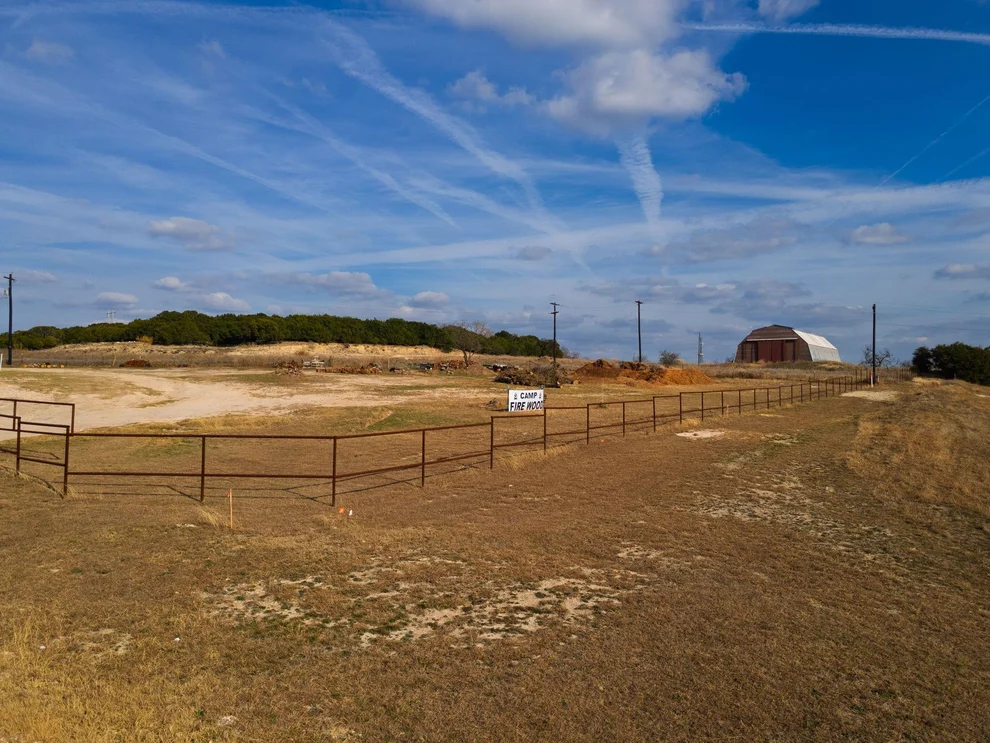 Unit for sale at 774 N 183 Highway, Lampasas, TX 76550
