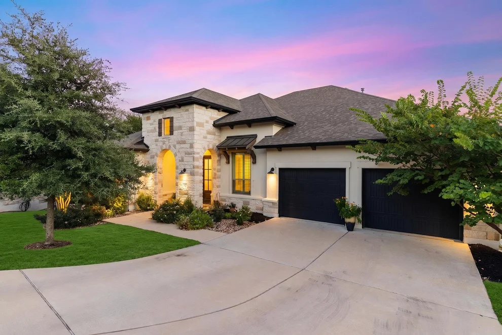 Unit for sale at 129 Hollytree CT, Georgetown, TX 78628