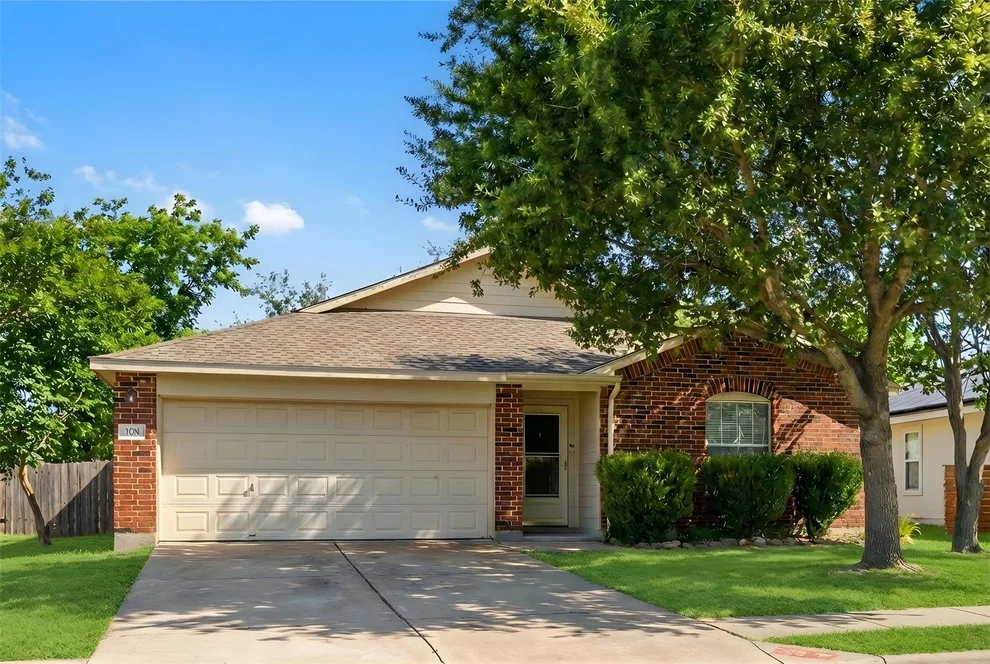 Unit for sale at 709 Lavaca LOOP, Elgin, TX 78621