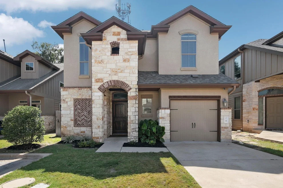 Unit for sale at 7337 Menchaca RD, Austin, TX 78745