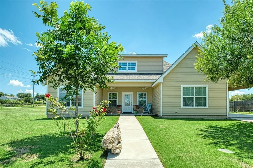Unit for sale at 2409 Pecan ST, Bastrop, TX 78602