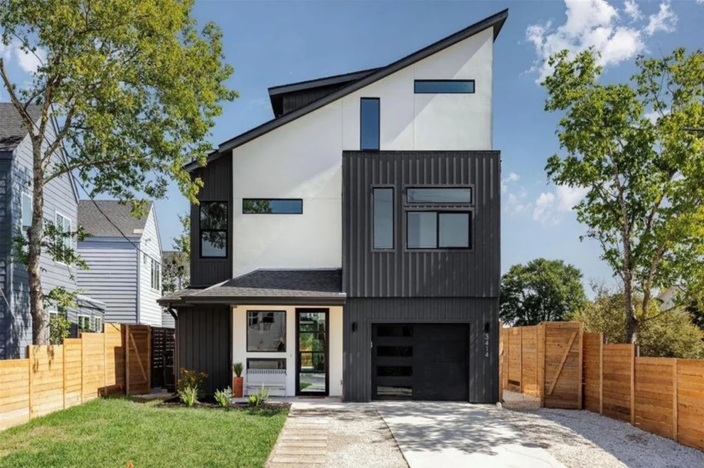 Unit for sale at 3414 Pennsylvania Ave, Austin, TX 78721