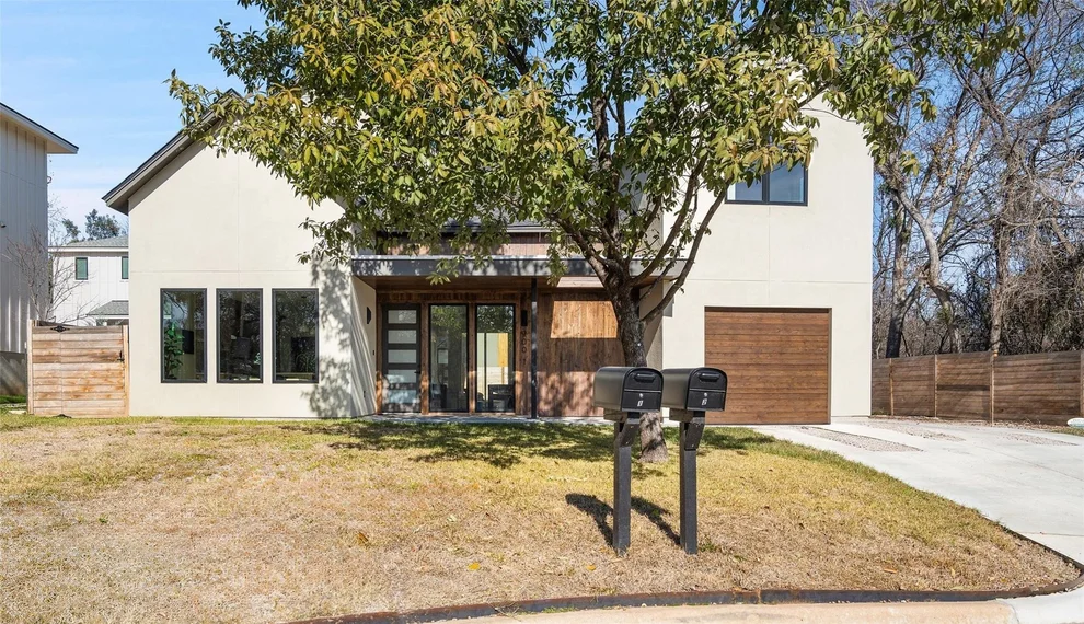 Unit for sale at 900 Redd, Austin, TX 78745