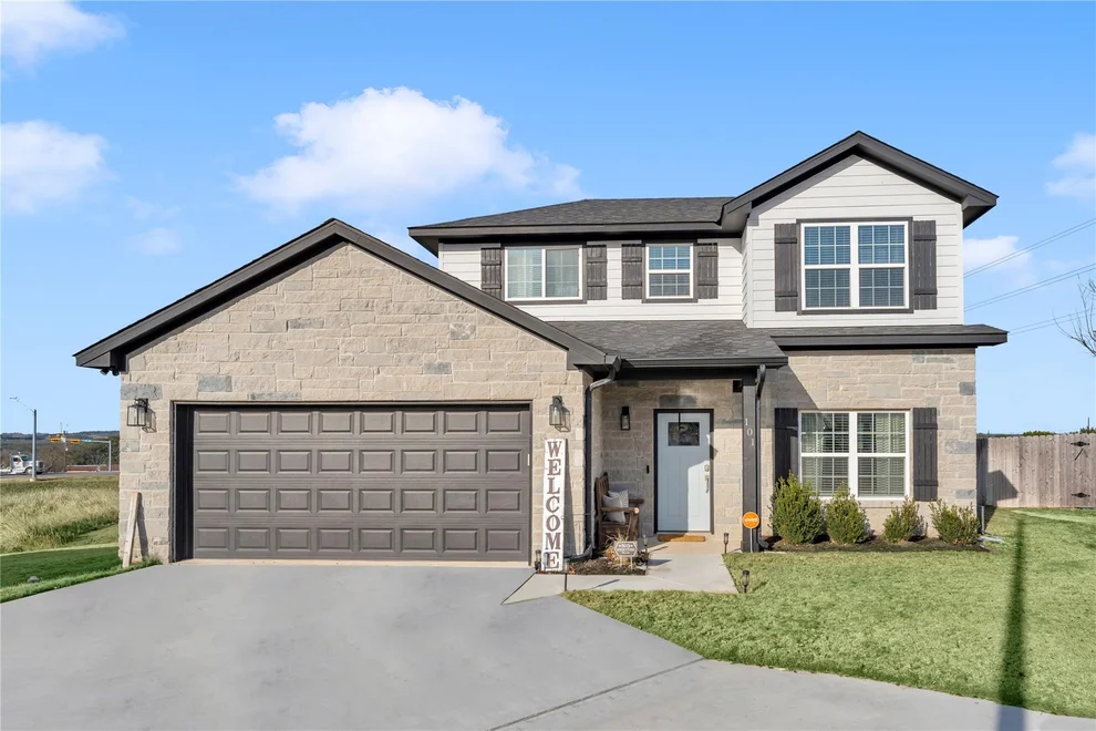 Unit for sale at 101 Cailin CT, Burnet, TX 78611