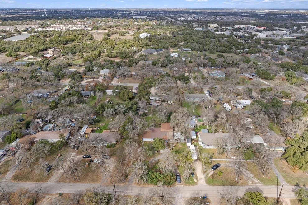 Unit for sale at 1101 Red Bud DR, Cedar Park, TX 78613