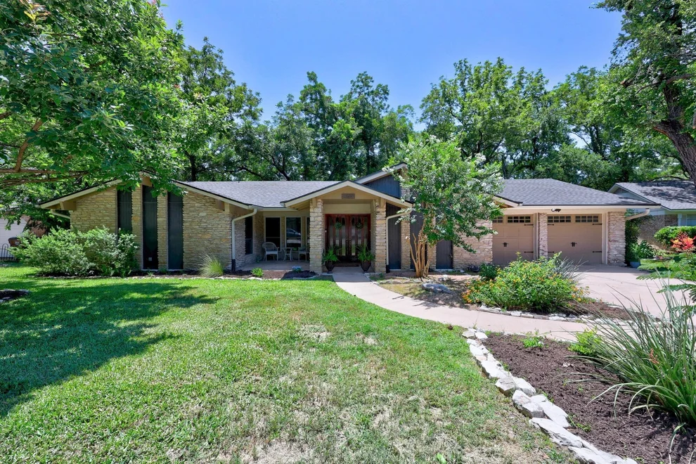 Unit for sale at 507 S Lake Creek DR, Round Rock, TX 78681