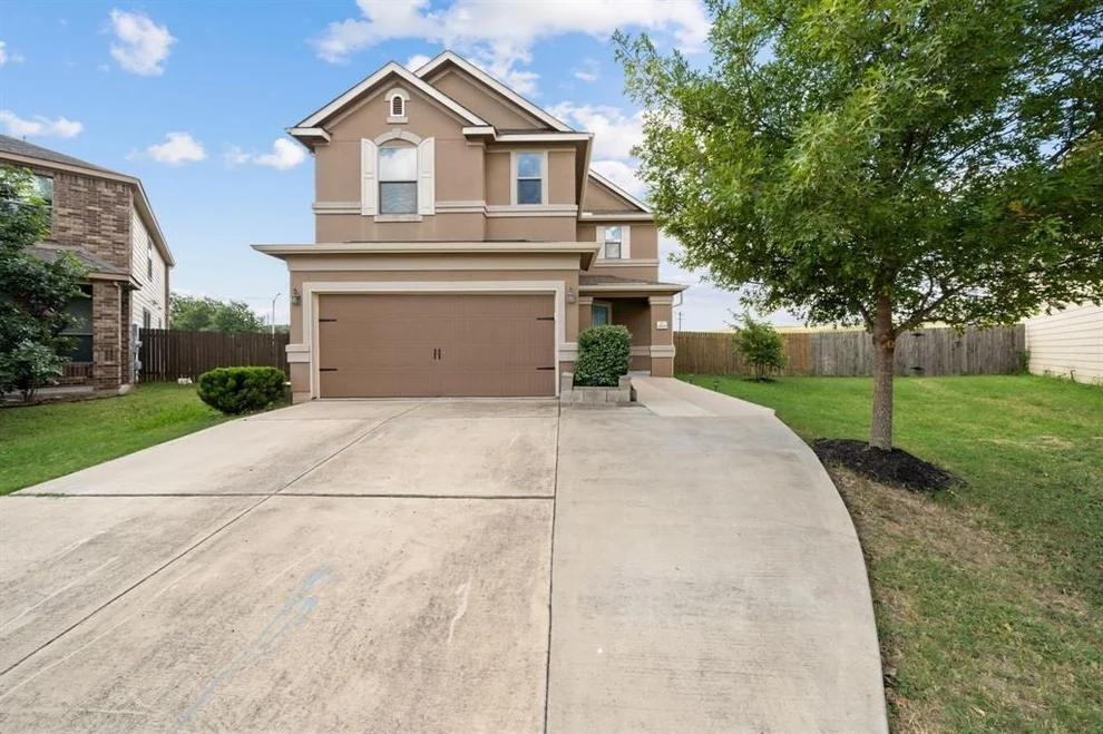 Unit for sale at 11005 Cairnhill CT, Austin, TX 78754