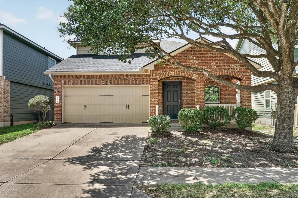 Unit for sale at 1703 Comfort LN, Austin, TX 78748
