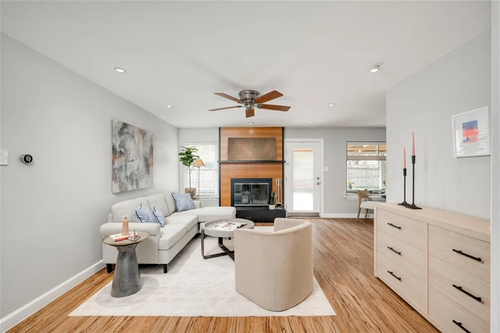 Unit for sale at 5423 Fairmont CIR, Austin, TX 78745