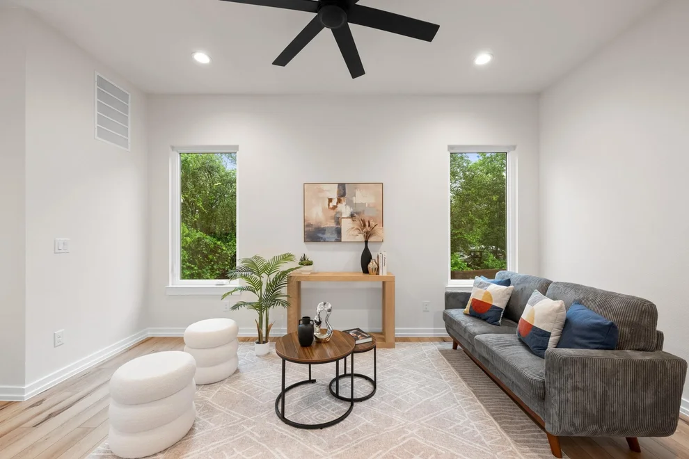 Unit for sale at 2309 Montopolis DR, Austin, TX 78741