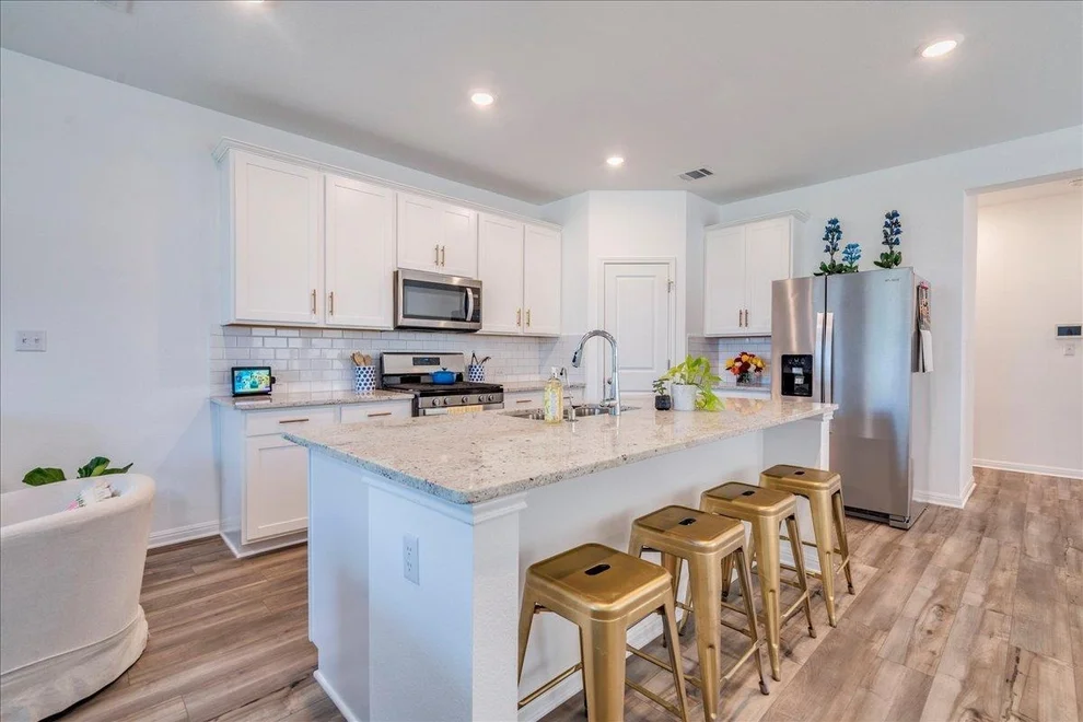 Unit for sale at 269 Star Mountain LN, Dripping Springs, TX 78620
