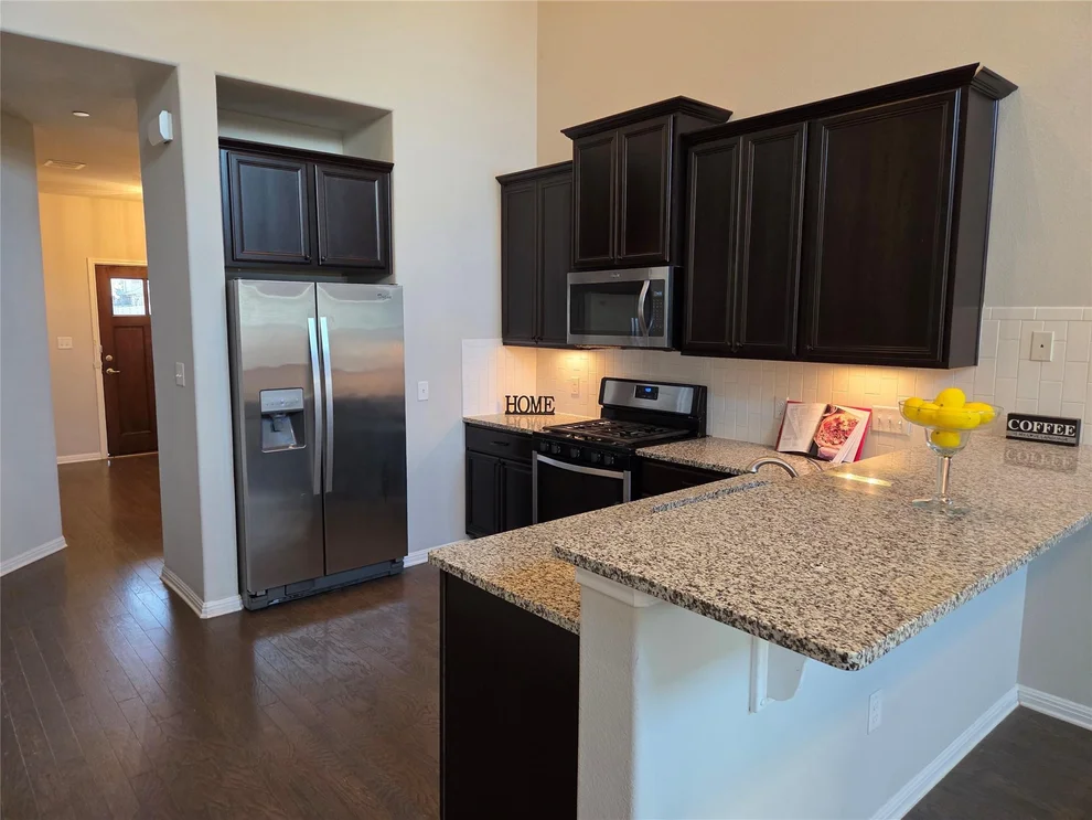 Unit for sale at 2304 S Lakeline BLVD, Cedar Park, TX 78613