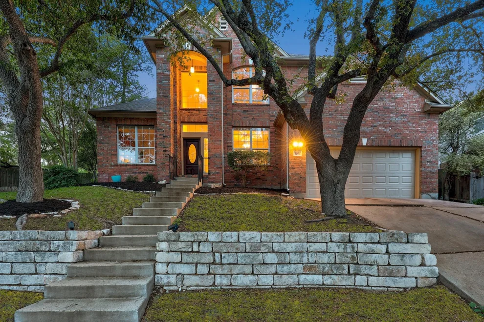 Unit for sale at 3304 Mulberry Creek DR, Austin, TX 78732