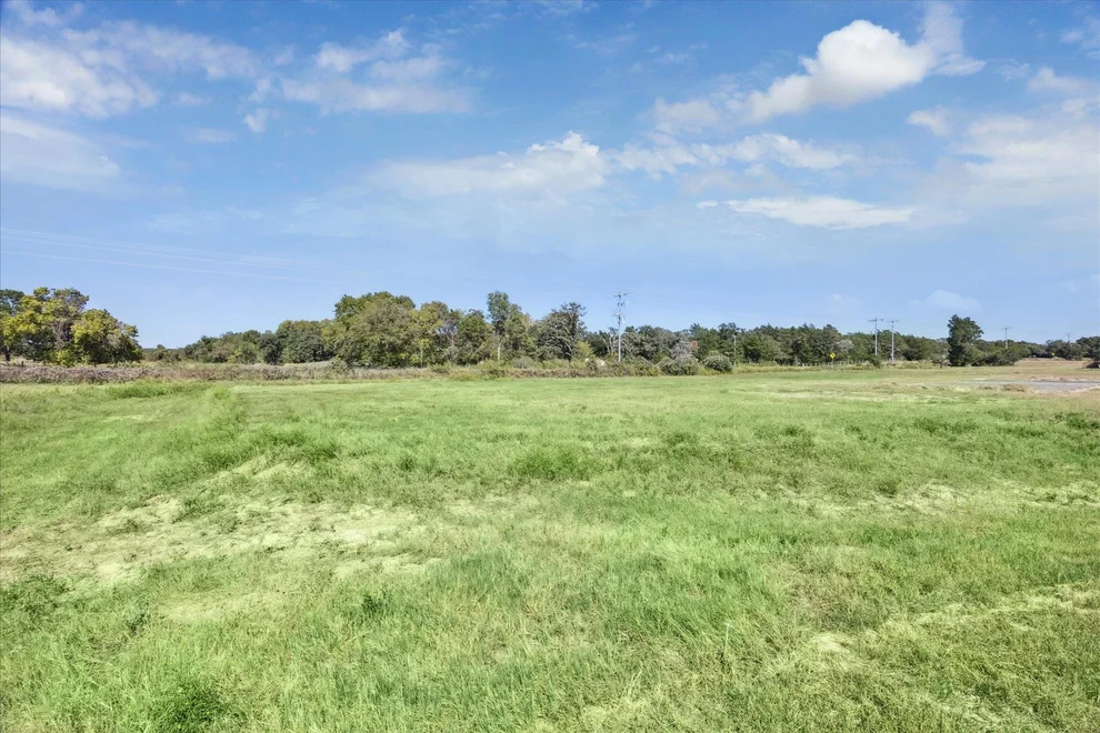 Unit for sale at 190 Impala PASS, Rosanky, TX 78953