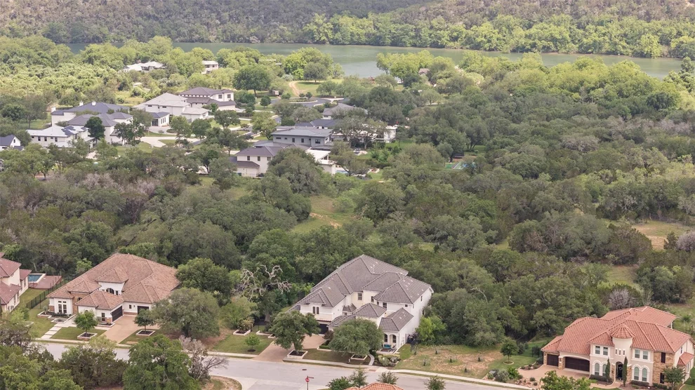 Unit for sale at 1300 Morning Moon CIR, Austin, TX 78732