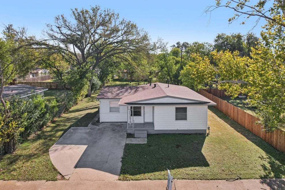 Unit for sale at 1102 Jackson ST, Killeen, TX 76541