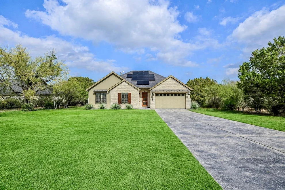 Unit for sale at 935 Wesley Ridge DR, Spicewood, TX 78669
