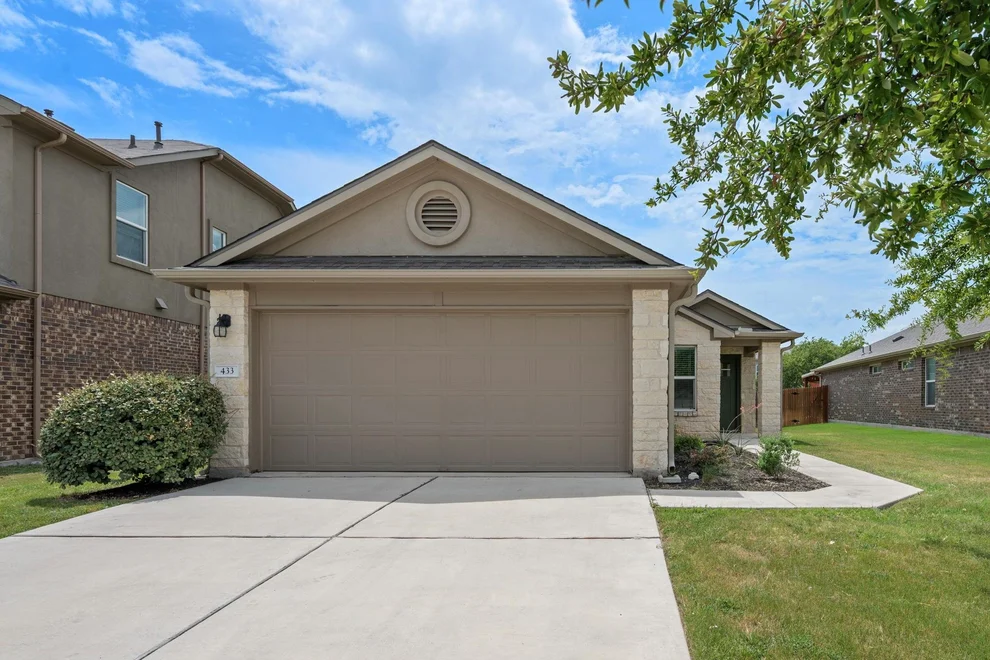 Unit for sale at 433 Dubina Ave, Georgetown, TX 78626