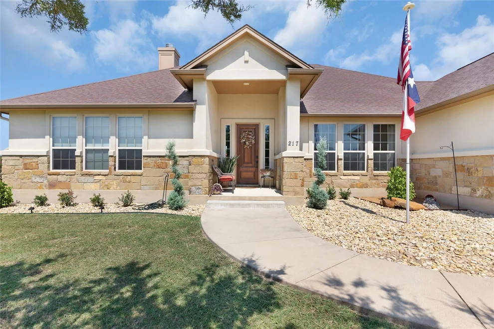 Unit for sale at 217 Dawn DR, Liberty Hill, TX 78642