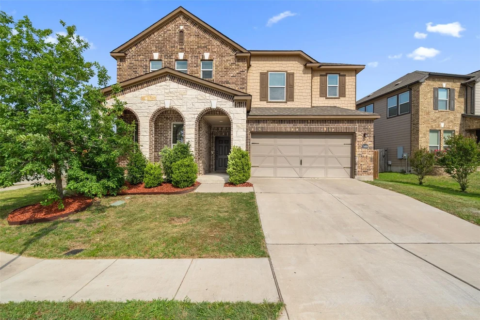 Unit for sale at 7409 Janes Ranch RD, Austin, TX 78744