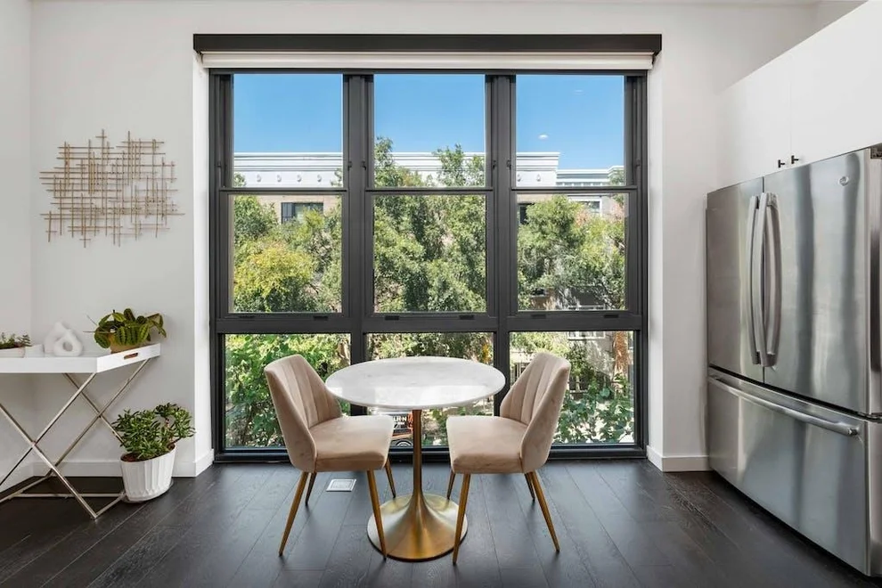Unit for sale at 800 Embassy DR, Austin, TX 78702
