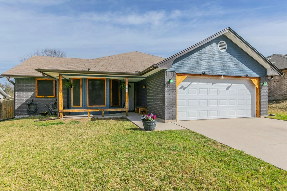 Unit for sale at 204 Paula ST, Copperas Cove, TX 76522