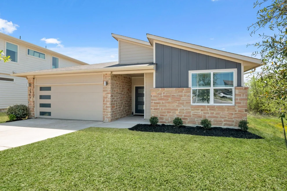 Unit for sale at 2905 Egan DR, Pflugerville, TX 78660
