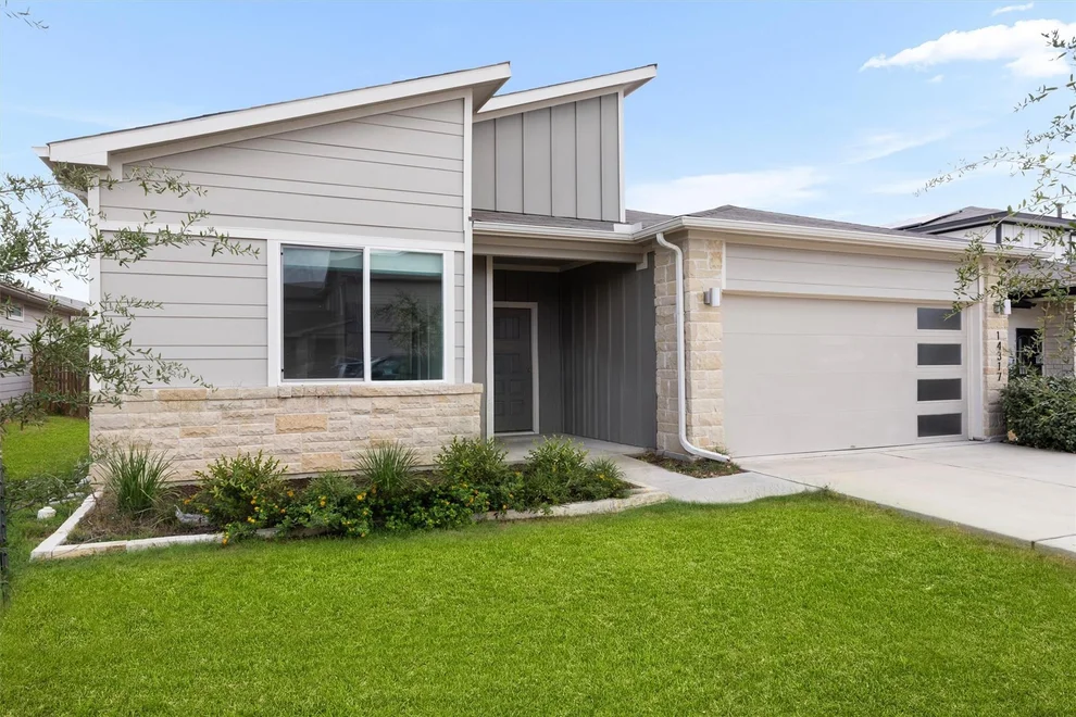 Unit for sale at 14317 Cantarra DR, Pflugerville, TX 78660