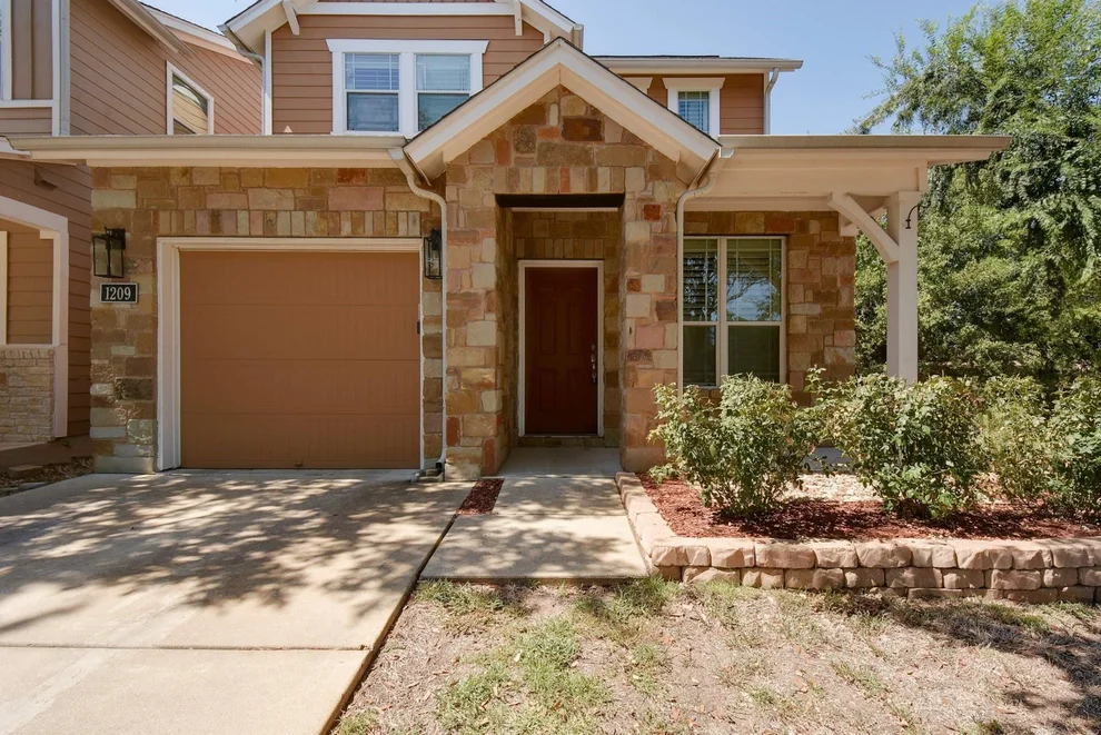 Unit for sale at 1209 Salem Park CT, Austin, TX 78745