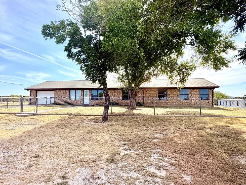 Unit for sale at 211 Fm 3023 S, Goldthwaite, TX 76844