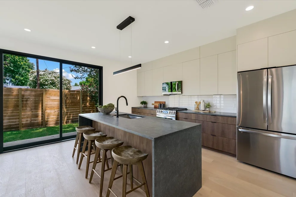 Unit for sale at 2705 Francisco ST, Austin, TX 78702