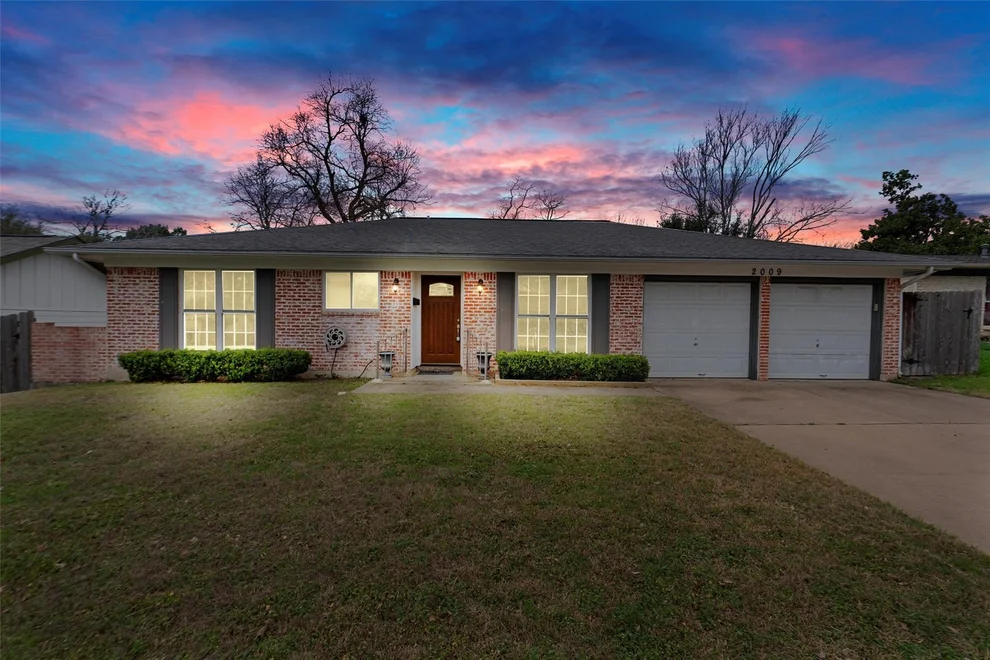 Unit for sale at 2009 Northridge DR, Austin, TX 78723