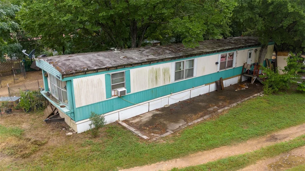 Unit for sale at 230 Foothill RD, Bastrop, TX 78602