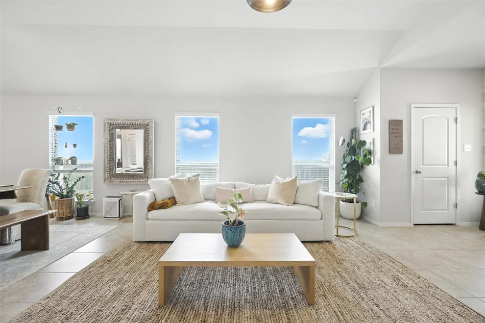 Unit for sale at 11616 Lago De Garda DR, Austin, TX 78747