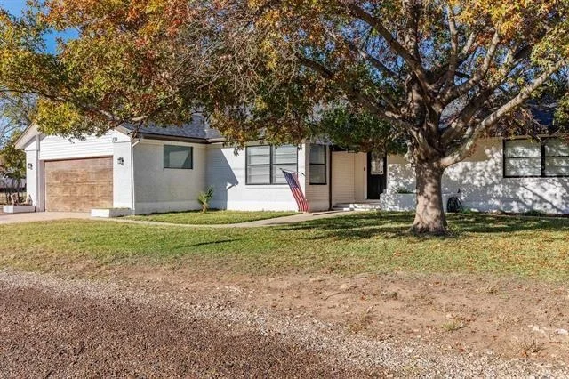 Unit for sale at 139 E Cottonwood DR, Marble Falls, TX 78654