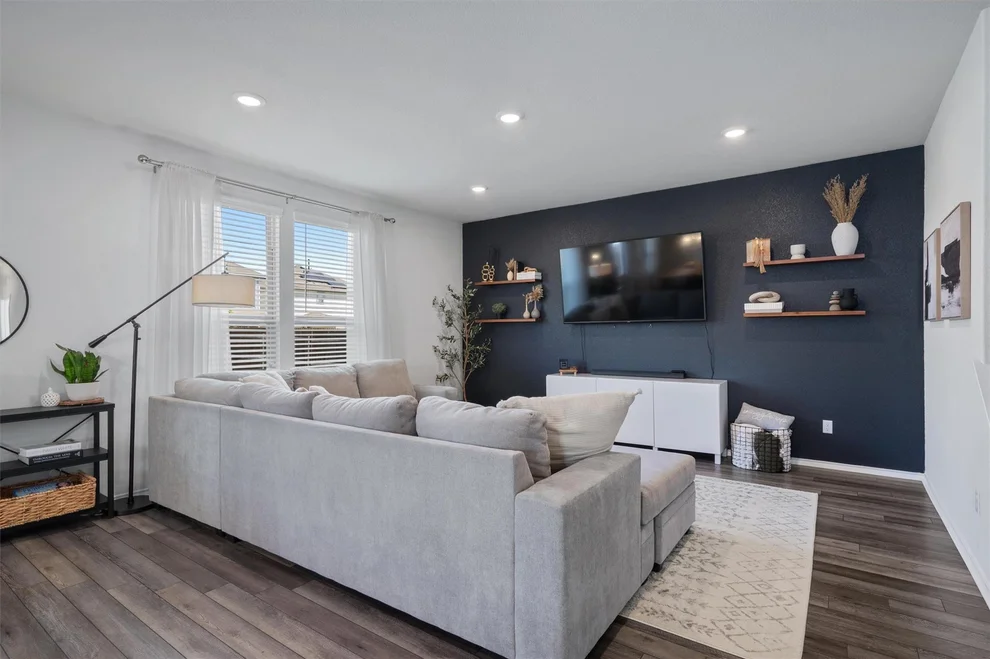 Unit for sale at 145 Fiery Skipper LN, Georgetown, TX 78626