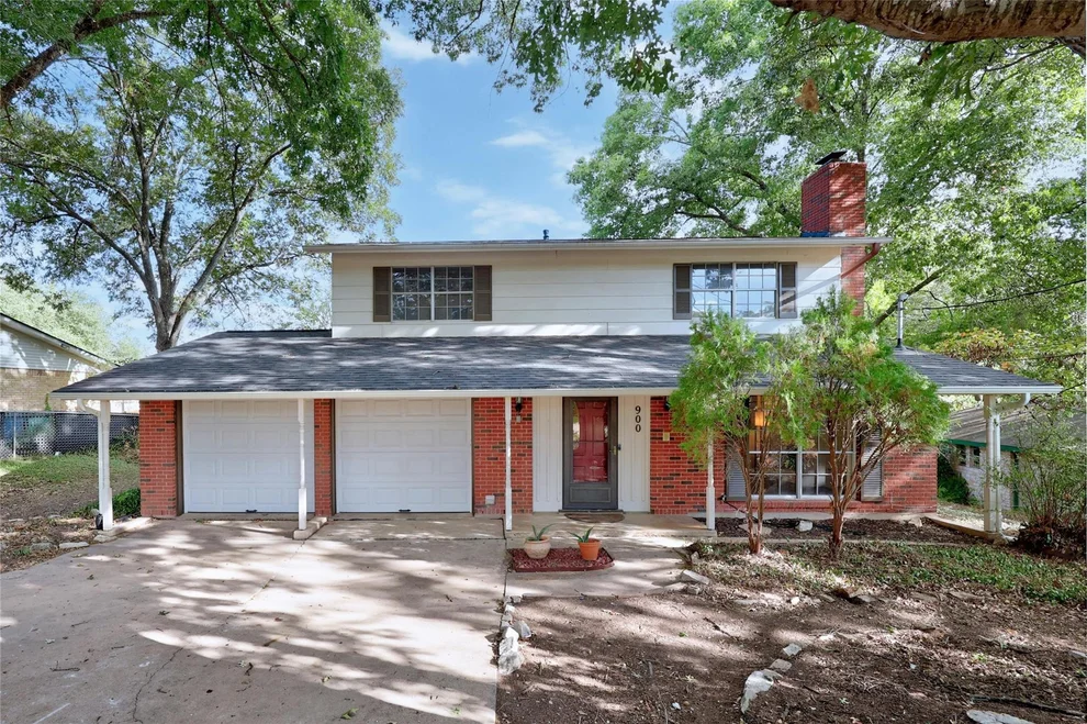Unit for sale at 900 River Oaks DR, Austin, TX 78753