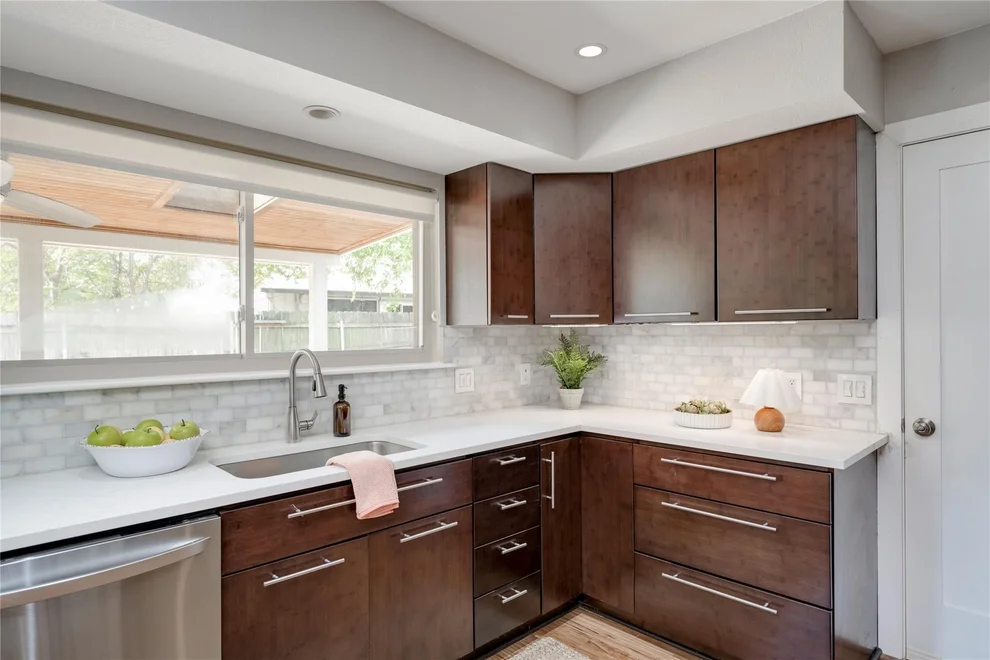 Unit for sale at 5423 Fairmont CIR, Austin, TX 78745