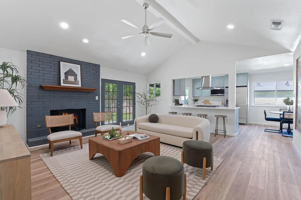 Unit for sale at 2607 Aldford DR, Austin, TX 78745