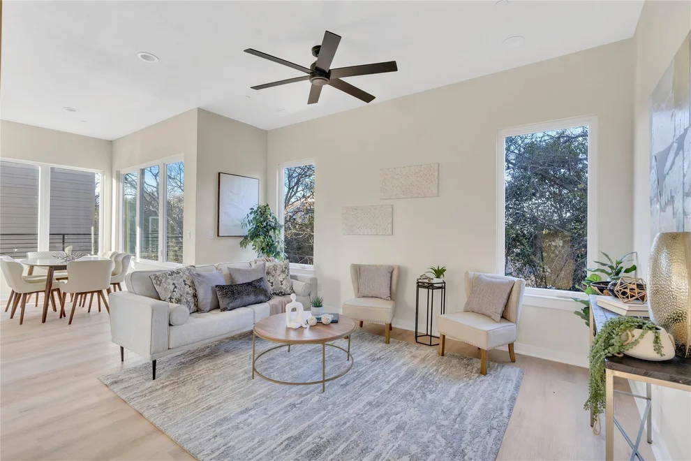 Unit for sale at 2309 Montopolis DR, Austin, TX 78741
