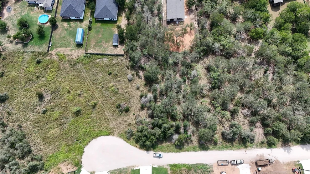 Unit for sale at 137 E Pauwela LN, Bastrop, TX 78602
