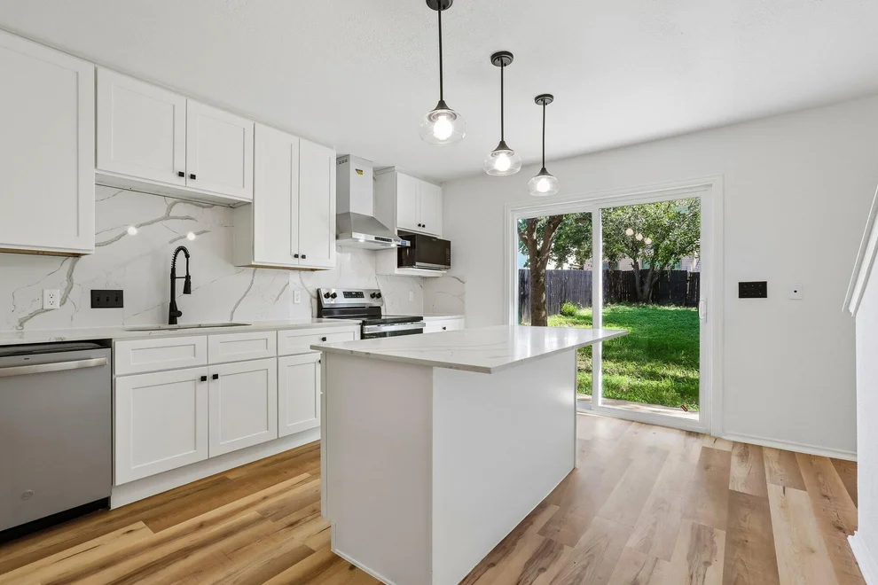 Unit for sale at 4504 Lyra CIR, Austin, TX 78744
