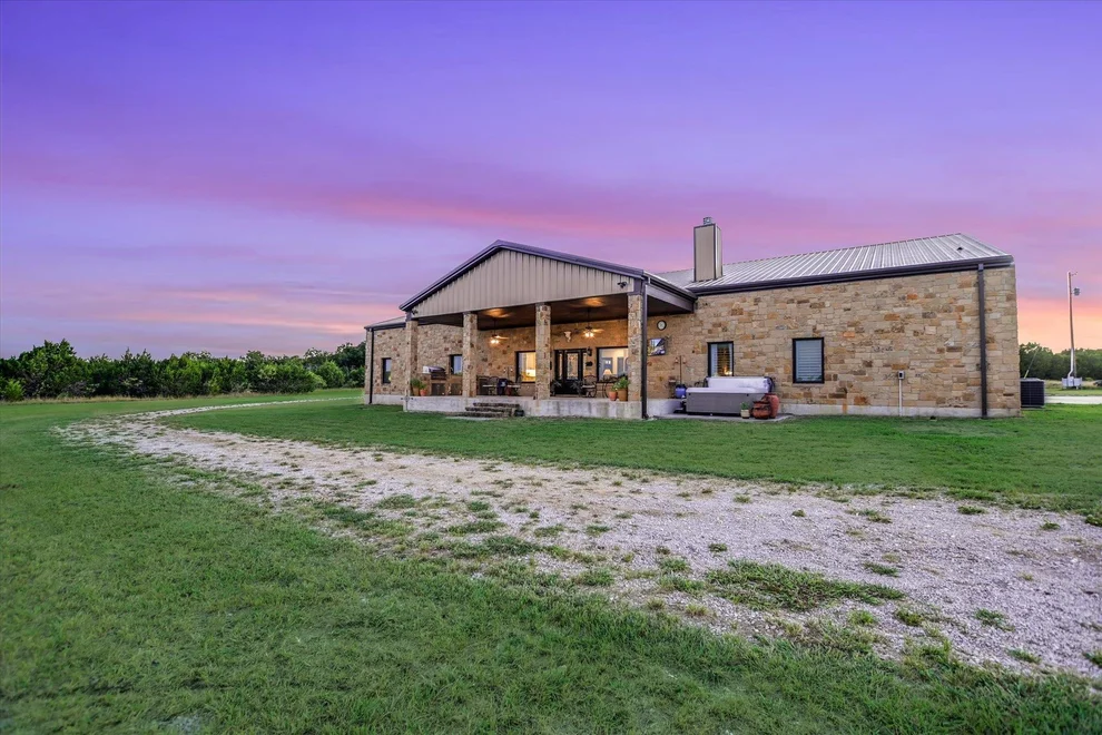 Unit for sale at 826 Black Jack Ranch RD, Burnet, TX 78611